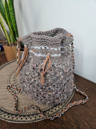 Sac à main bourse à bandoulière -vue de coté -modèle Juliette panaché tweed -fifiecreation.com