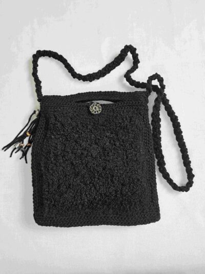 Petit sac à main femme style pochette -vue devant -modèle Madeleine uni noir -fifiecreation.com