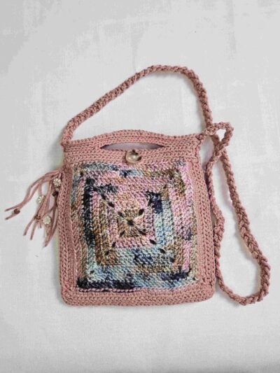 Petit sac à main femme style pochette -vue devant -modèle Madeleine Panaché rose -fifiecreation.com