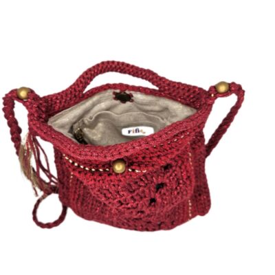 sac en crochet fait main style pochette -vue intérieure -modèle Madeleine uni rouge -fifiecreation.com